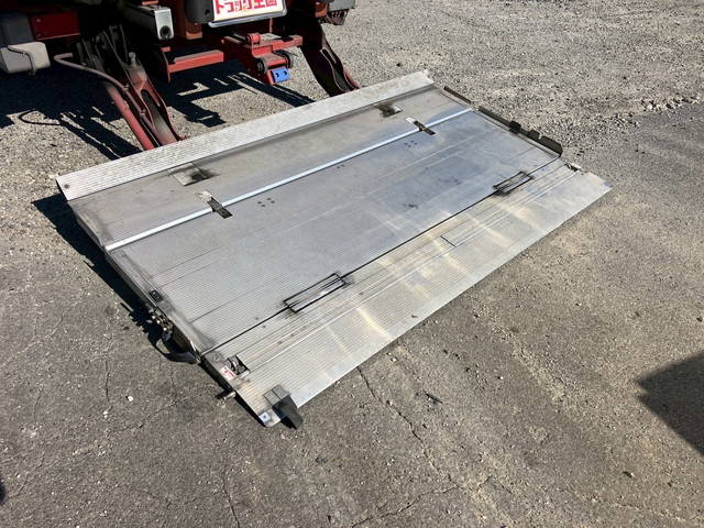 三菱ふそうファイター冷凍車（冷蔵車）増トン（6t・8t）[写真18]