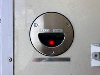 いすゞエルフ冷凍車（冷蔵車）小型（2t・3t）[写真19]