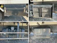 いすゞエルフ冷凍車（冷蔵車）小型（2t・3t）[写真23]