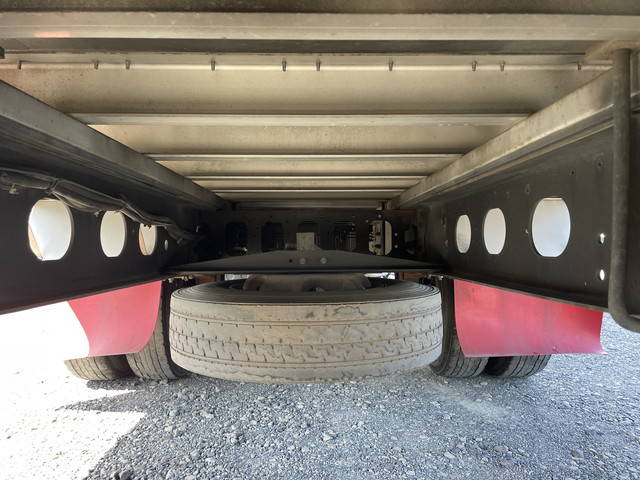 いすゞフォワードアルミウイング中型（4t）[写真23]