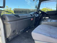 いすゞフォワードアルミウイング中型（4t）[写真31]