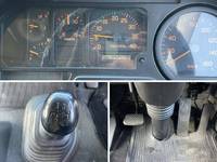 いすゞフォワードアルミウイング中型（4t）[写真33]