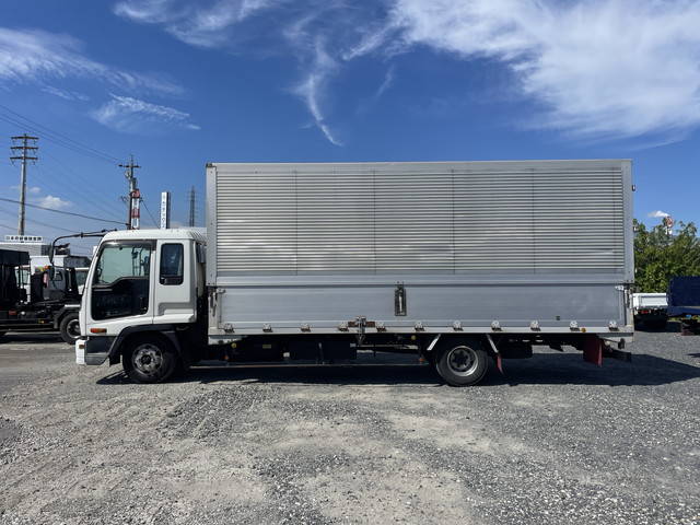 いすゞフォワードアルミウイング中型（4t）[写真05]