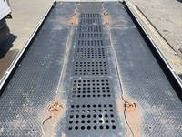 いすゞエルフセーフティローダー小型（2t・3t）[写真12]