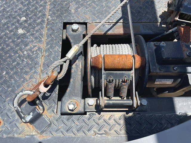 いすゞエルフセーフティローダー小型（2t・3t）[写真13]