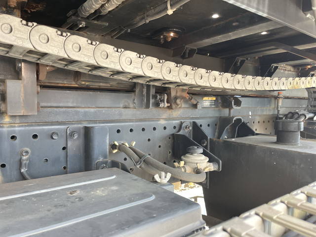 いすゞエルフセーフティローダー小型（2t・3t）[写真24]