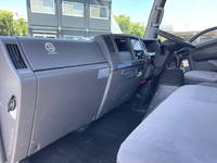 いすゞエルフセーフティローダー小型（2t・3t）[写真33]