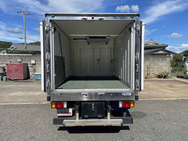 いすゞエルフ冷凍車（冷蔵車）小型（2t・3t）[写真10]