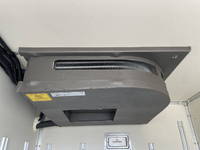 いすゞエルフ冷凍車（冷蔵車）小型（2t・3t）[写真17]