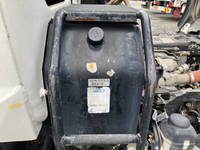 いすゞエルフパッカー車（塵芥車）小型（2t・3t）[写真20]