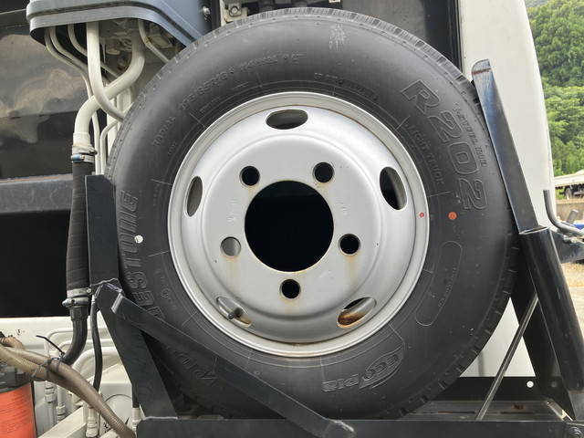 いすゞエルフパッカー車（塵芥車）小型（2t・3t）[写真21]