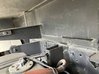 いすゞエルフパッカー車（塵芥車）小型（2t・3t）[写真25]