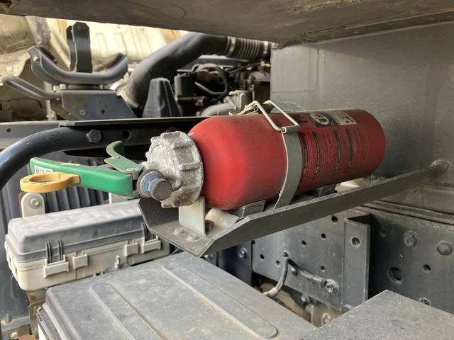 いすゞエルフパッカー車（塵芥車）小型（2t・3t）[写真27]