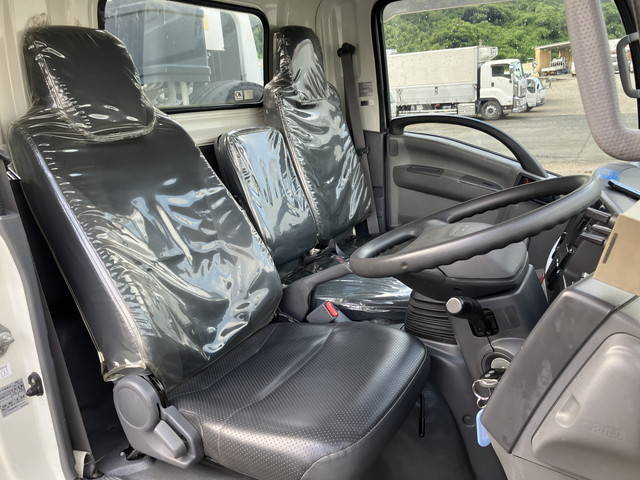 いすゞエルフパッカー車（塵芥車）小型（2t・3t）[写真31]