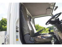 いすゞエルフアルミブロック小型（2t・3t）[写真38]