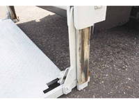 いすゞエルフアルミブロック小型（2t・3t）[写真10]