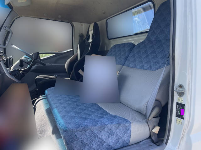 三菱ふそうキャンターセーフティローダー小型（2t・3t）[写真24]