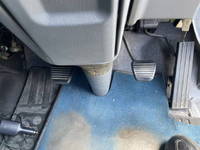 三菱ふそうキャンターセーフティローダー小型（2t・3t）[写真30]