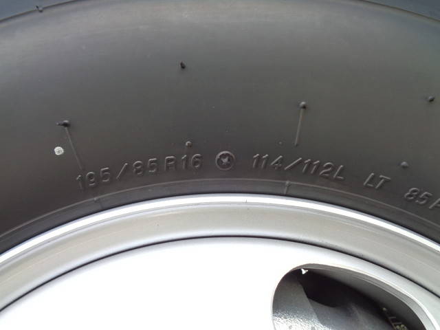 三菱ふそうキャンターダンプ小型（2t・3t）[写真24]