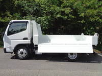 三菱ふそうキャンターダンプ小型（2t・3t）[写真09]