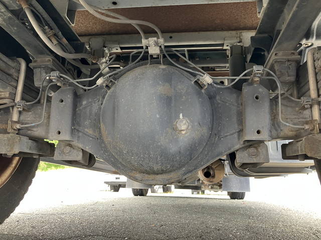 日野デュトロ平ボディ小型（2t・3t）[写真21]