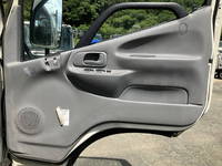 日野デュトロ平ボディ小型（2t・3t）[写真27]