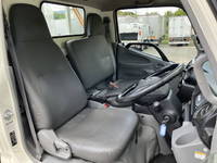 日野デュトロ平ボディ小型（2t・3t）[写真30]