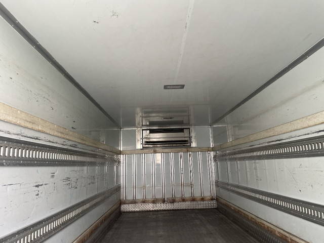 三菱ふそうファイター冷凍車（冷蔵車）中型（4t）[写真04]