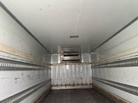 三菱ふそうファイター冷凍車（冷蔵車）中型（4t）[写真04]