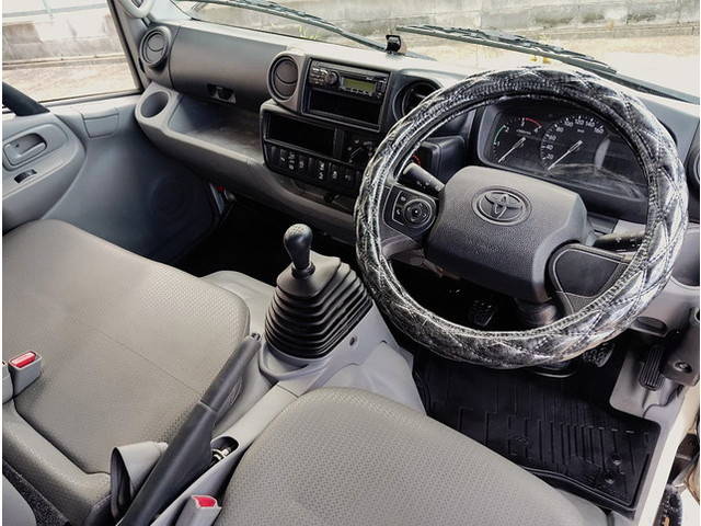 トヨタダイナ深ダンプ（土砂禁ダンプ）小型（2t・3t）[写真30]