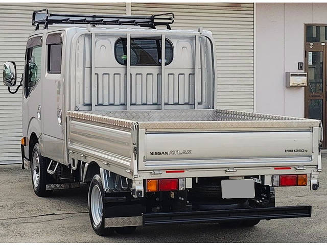 日産アトラスダブルキャブ（Wキャブ）小型（2t・3t）[写真02]