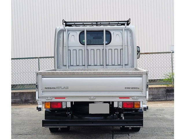 日産アトラスダブルキャブ（Wキャブ）小型（2t・3t）[写真08]