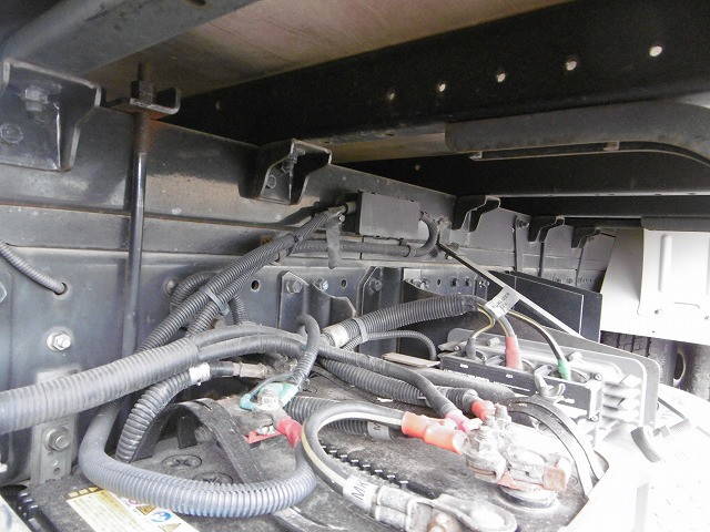 日産アトラスアルミバン小型（2t・3t）[写真23]