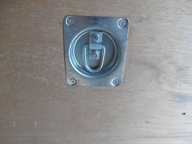 日産アトラスアルミバン小型（2t・3t）[写真28]