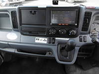 日産アトラスアルミバン小型（2t・3t）[写真09]