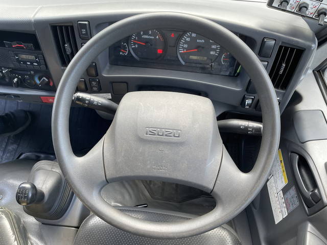 いすゞエルフパッカー車（塵芥車）小型（2t・3t）[写真34]