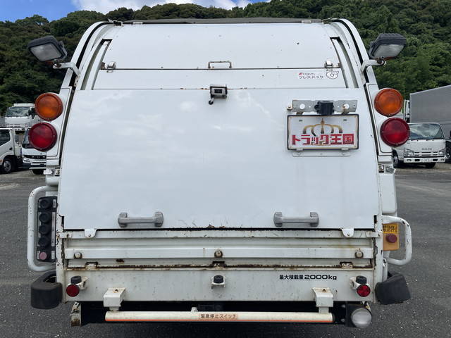 いすゞエルフパッカー車（塵芥車）小型（2t・3t）[写真09]