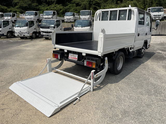 いすゞエルフダブルキャブ（Wキャブ）小型（2t・3t）[写真12]