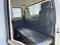 いすゞエルフダブルキャブ（Wキャブ）小型（2t・3t）[写真26]