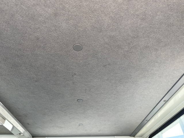 いすゞエルフダブルキャブ（Wキャブ）小型（2t・3t）[写真28]