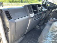 いすゞエルフダブルキャブ（Wキャブ）小型（2t・3t）[写真32]