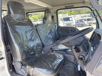 いすゞエルフダブルキャブ（Wキャブ）小型（2t・3t）[写真34]