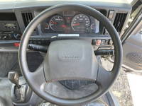 いすゞエルフダブルキャブ（Wキャブ）小型（2t・3t）[写真37]