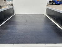 いすゞエルフダブルキャブ（Wキャブ）小型（2t・3t）[写真10]