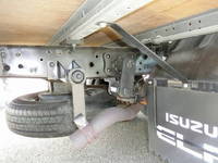 いすゞエルフアルミバン小型（2t・3t）[写真25]