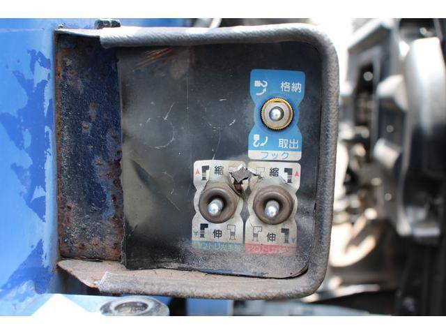 日野レンジャークレーン4段中型（4t）[写真18]