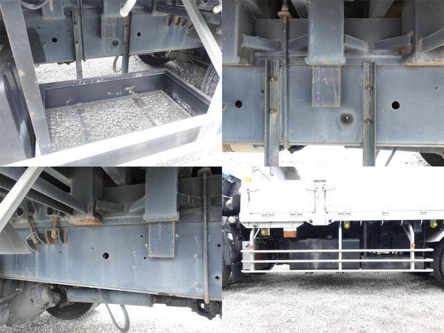 UDトラックスクオンアルミブロック大型（10t）[写真15]