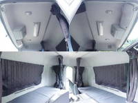 UDトラックスクオンアルミブロック大型（10t）[写真19]