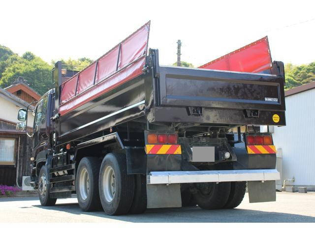 いすゞギガダンプ大型（10t）[写真02]