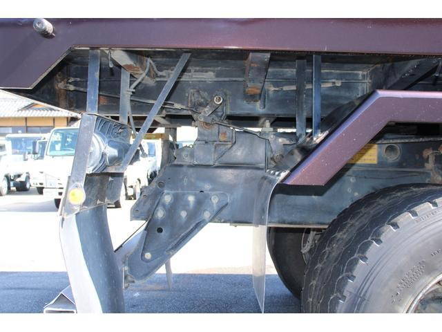 いすゞギガダンプ大型（10t）[写真22]